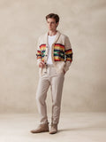 Stylischer Cardigan mit Reverskragen und farbenfrohem Grafikmuster