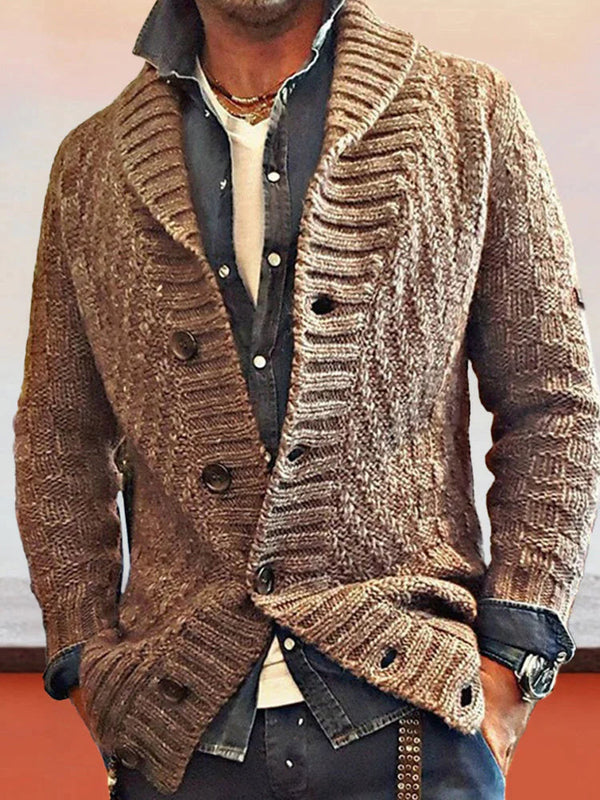 Langärmeliger Grobstrickpullover