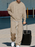 Vielseitiges Sweatshirt- und Hosen-Set in lockerer Passform