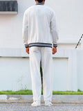 Klassisches Jacken- und Hosen-Set mit Streifendetails