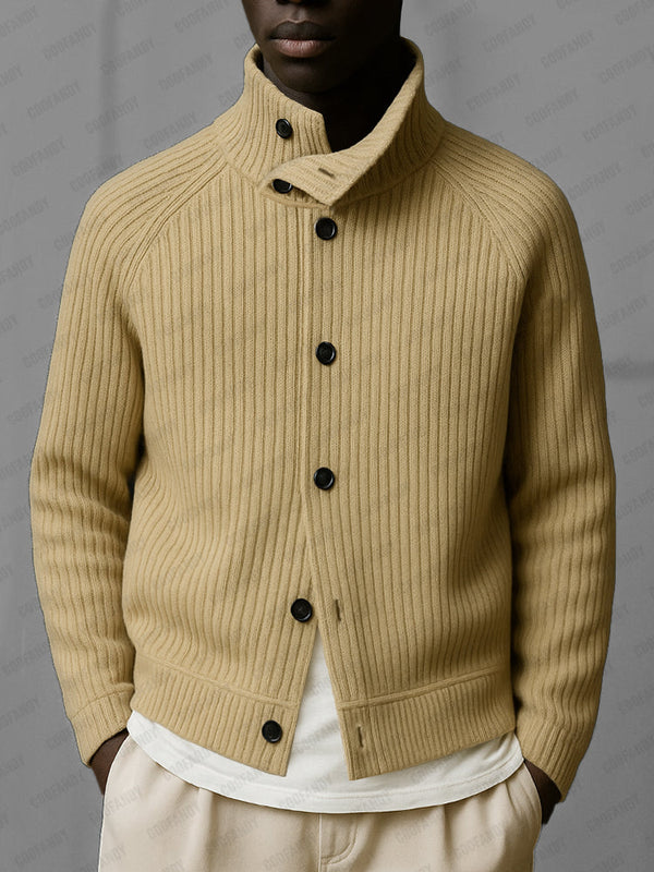 Premium Strickjacke mit Rollkragen und Knopfleiste