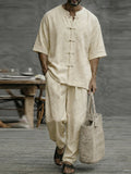 Minimalistisches Baumwoll Set Kurzarmhemd mit Knotenknöpfen und Hose Beige