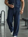 Urbanes Freizeit-Set mit Nadelstreifen: Zip-Weste und Hose