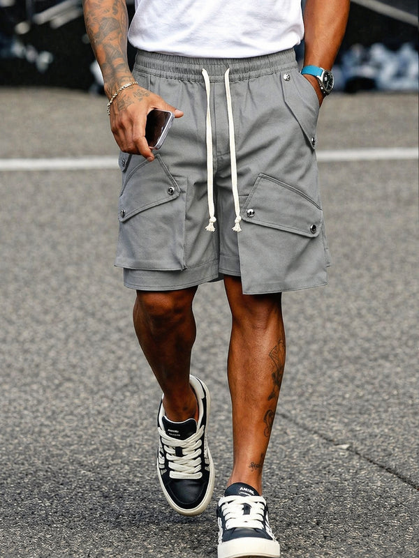 Einzigartige Baumwoll-Cargo-Shorts mit mehreren Taschen und Kordelzug