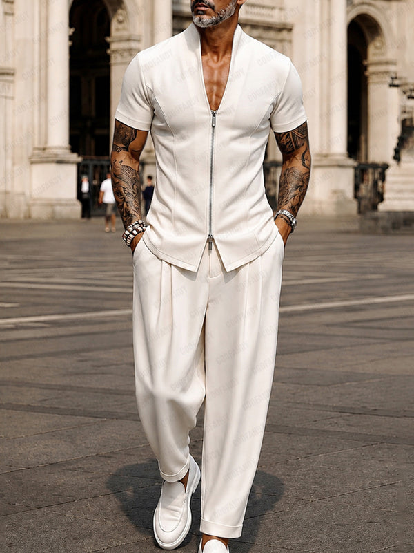 Modernes minimalistisches Set aus Kurzarmhemd und Hose