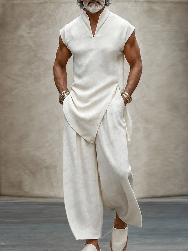 Monochromes minimalistisches Set aus ärmellosem Oberteil und Hose