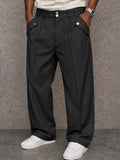 Modern Essential Hose mit Knopf-Akzent