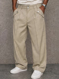 Modern Essential Hose mit Knopf-Akzent