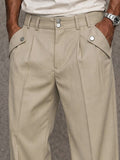 Modern Essential Hose mit Knopf-Akzent