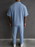 Zweiteiler in Struktur-Optik: Einfarbiges Poloshirt & Hose