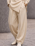 Zweiteiler in Modern Tailoring mit Edlen Knopf-Details