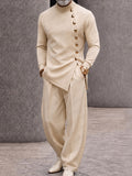 Zweiteiler in Modern Tailoring mit Edlen Knopf-Details