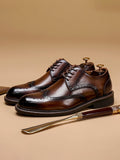 Echtleder-Brogues mit Flügelkappe