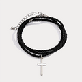 Mehrlagiges Wickelarmband mit Kreuz im Ethno-Stil