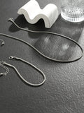 Schlichtes Schlangenketten-Set mit Halskette und Armband