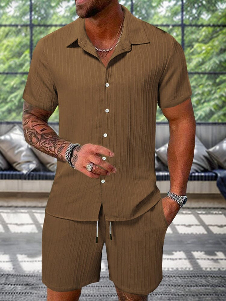 Strukturiertes Freizeit-Set aus Hemd und Shorts