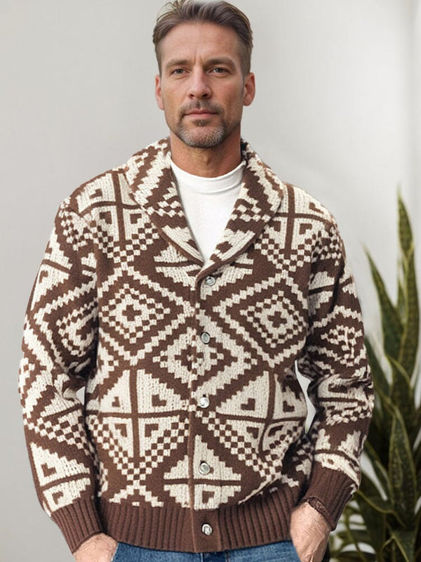 Trendige Strickjacke mit Schalkragen