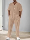 Vielseitiges Set aus Hemd und Hose mit Streifenstruktur