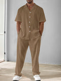 Vielseitiges Set aus Hemd und Hose mit Streifenstruktur