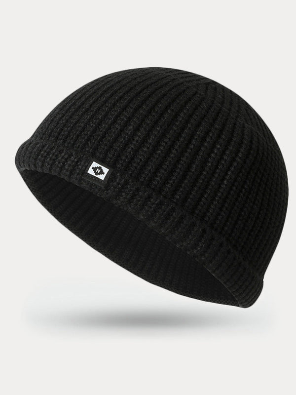 Modische warme Strick-Beanie