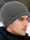 Modische warme Strick-Beanie