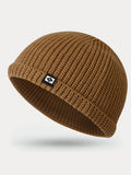 Modische warme Strick-Beanie