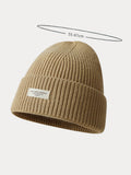Stilvolle Warme Strickmütze mit Label-Design