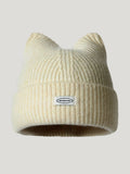 Modische Plüsch-Beaniehat mit Miau-Label