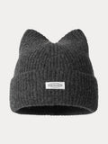 Modische Plüsch-Beaniehat mit Miau-Label