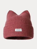 Modische Plüsch-Beaniehat mit Miau-Label