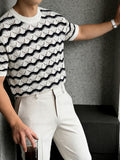 Herren Kurzarm-Strickpullover mit welligem Wellenschliff