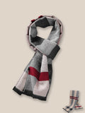 Klassischer Weicher Warmer Schal