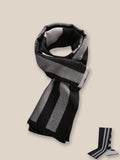 Klassischer Weicher Warmer Schal