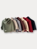 Einfacher Strick-Pullover-Schlauchschal